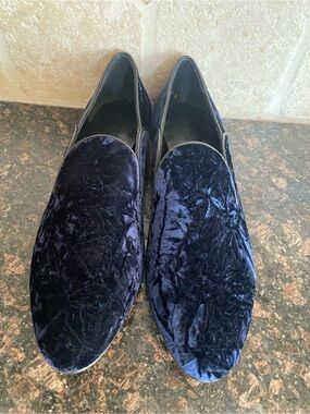 Velvet Slip-On Loafers SZ 41 New